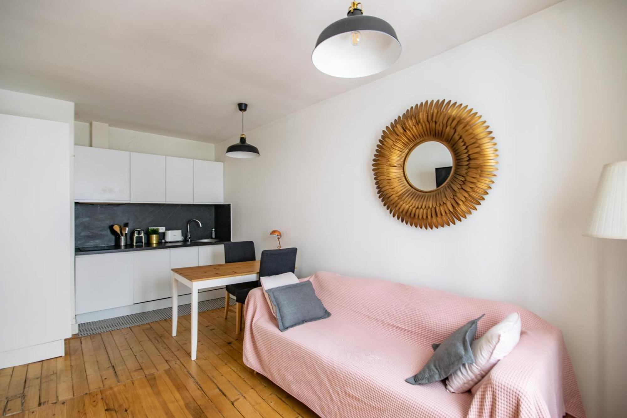 Cosy Au Chateau Et Bois Metro L1 Венсен Екстериор снимка